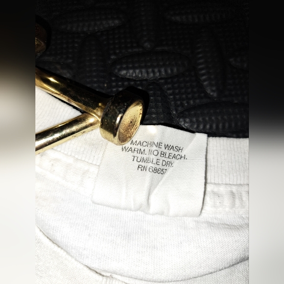 Vintage CNN Atlanta graphic tshirt - Picture 4 of 12